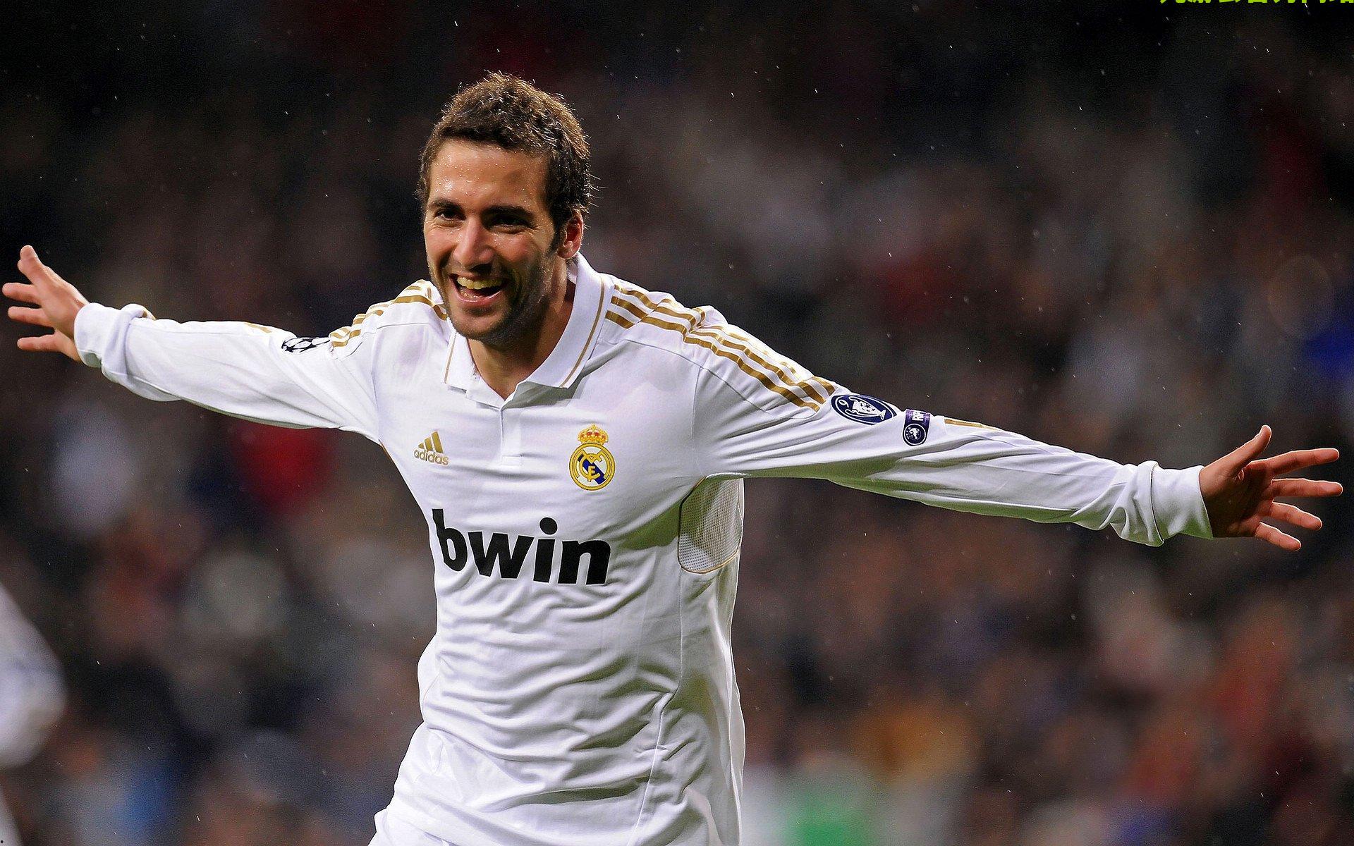 【早报】多存少取，巴黎巴萨输球仍进欧冠四强！